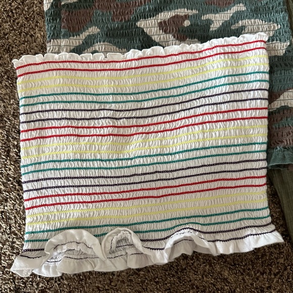 Assorted small shirts - Picture 6 of 6